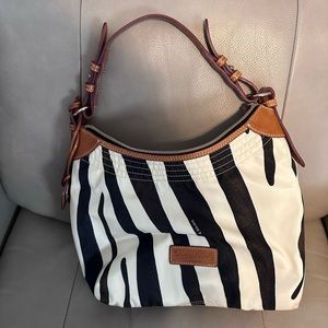 Dooney and Bourke purse